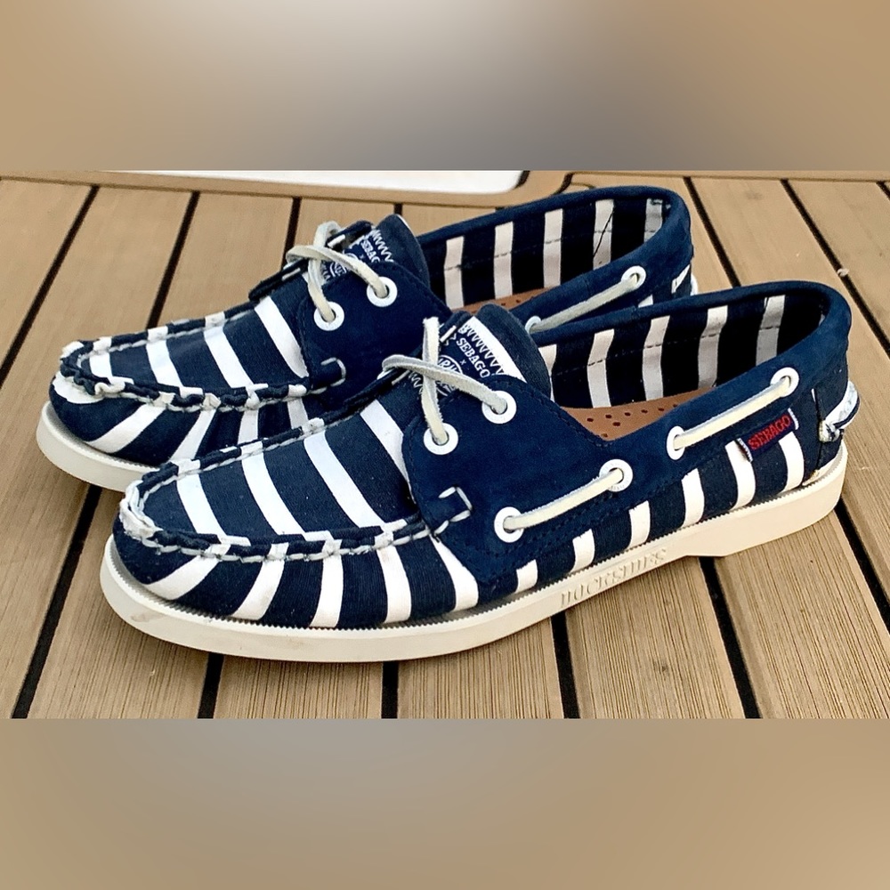 Limited Edition Women’s 7 Sebago x Armor Lux Blue White Striped Dockside Loafers
